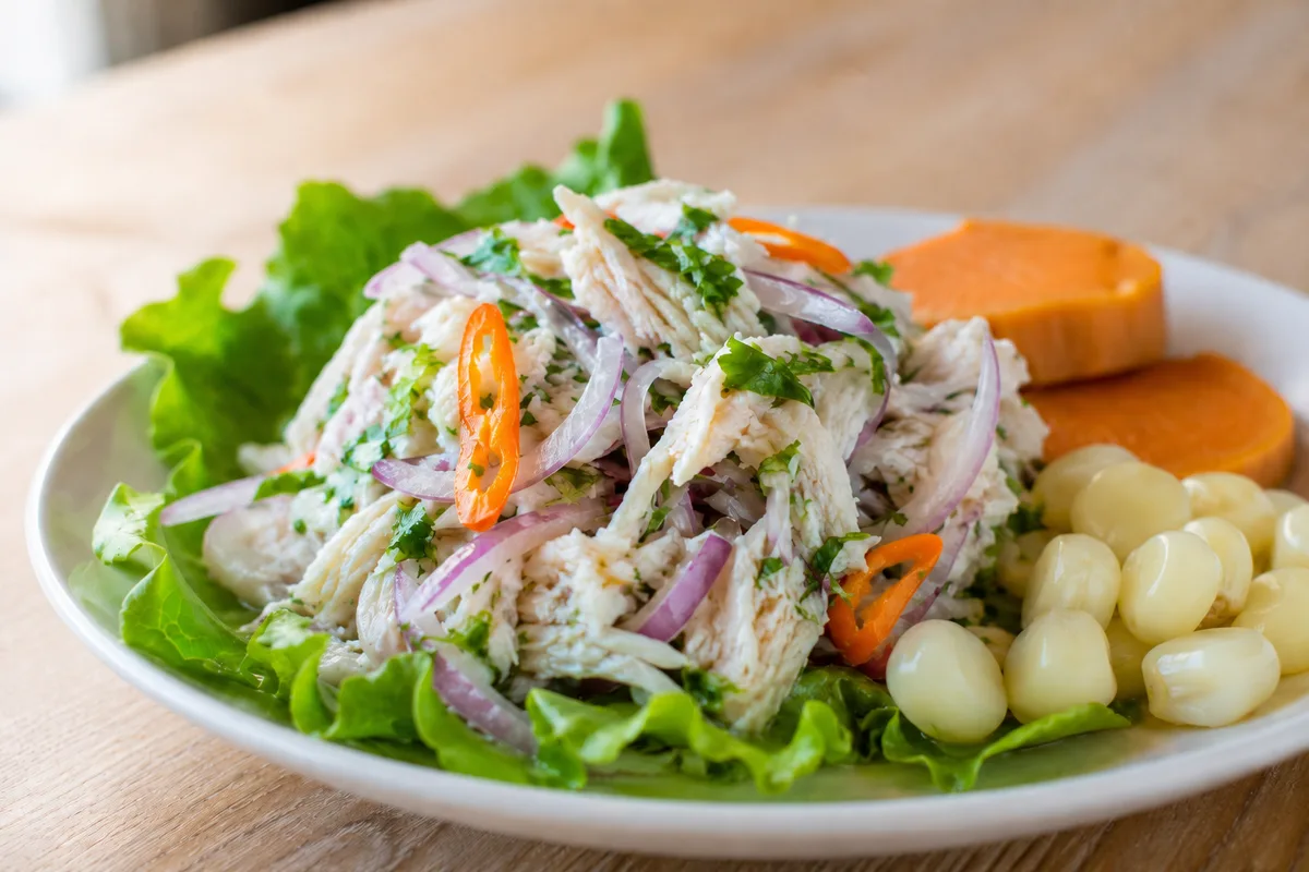Chinguirito, shredded dried fish ceviche with onion